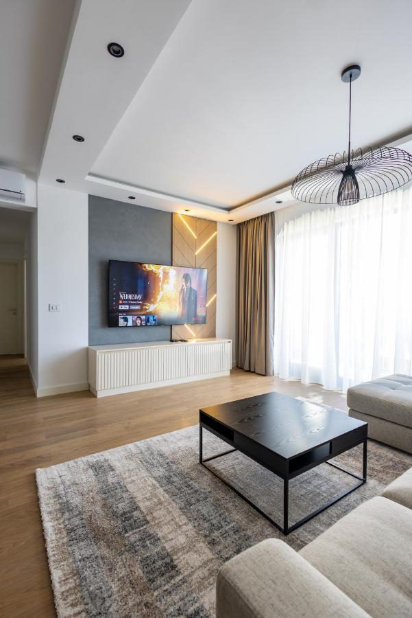 Terra Luxe Residences Sajmiste Екстериор снимка