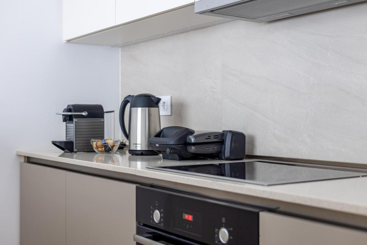 Terra Luxe Residences Sajmiste Екстериор снимка
